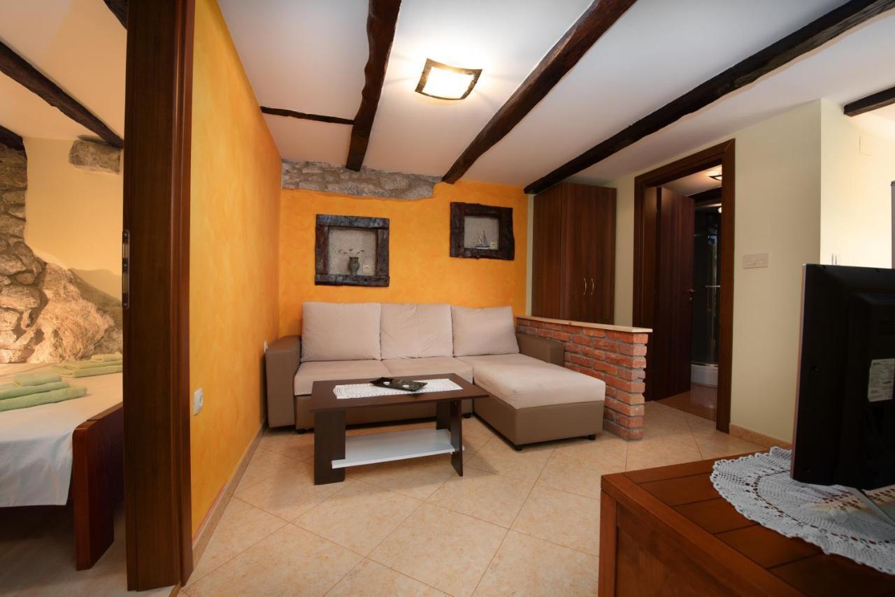 Sea View Apartment With Garden Near Opatija Veprinac Zewnętrze zdjęcie