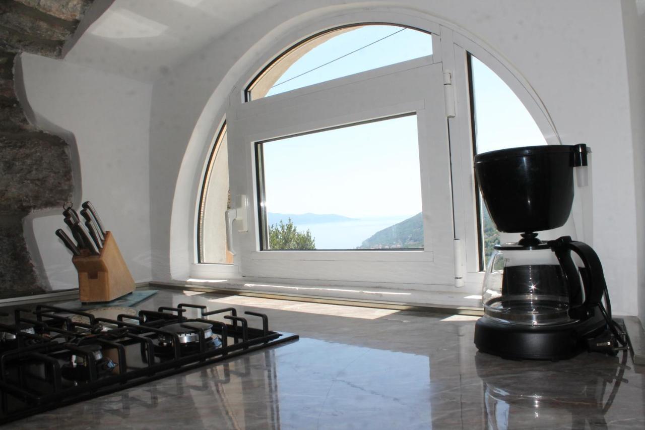 Sea View Apartment With Garden Near Opatija Veprinac Zewnętrze zdjęcie